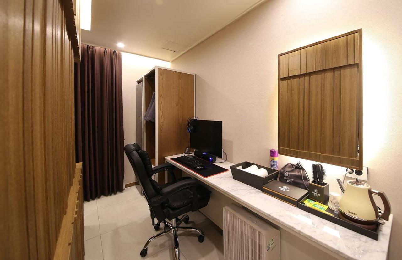 Brown Dot Hotel Sinan 光州 エクステリア 写真