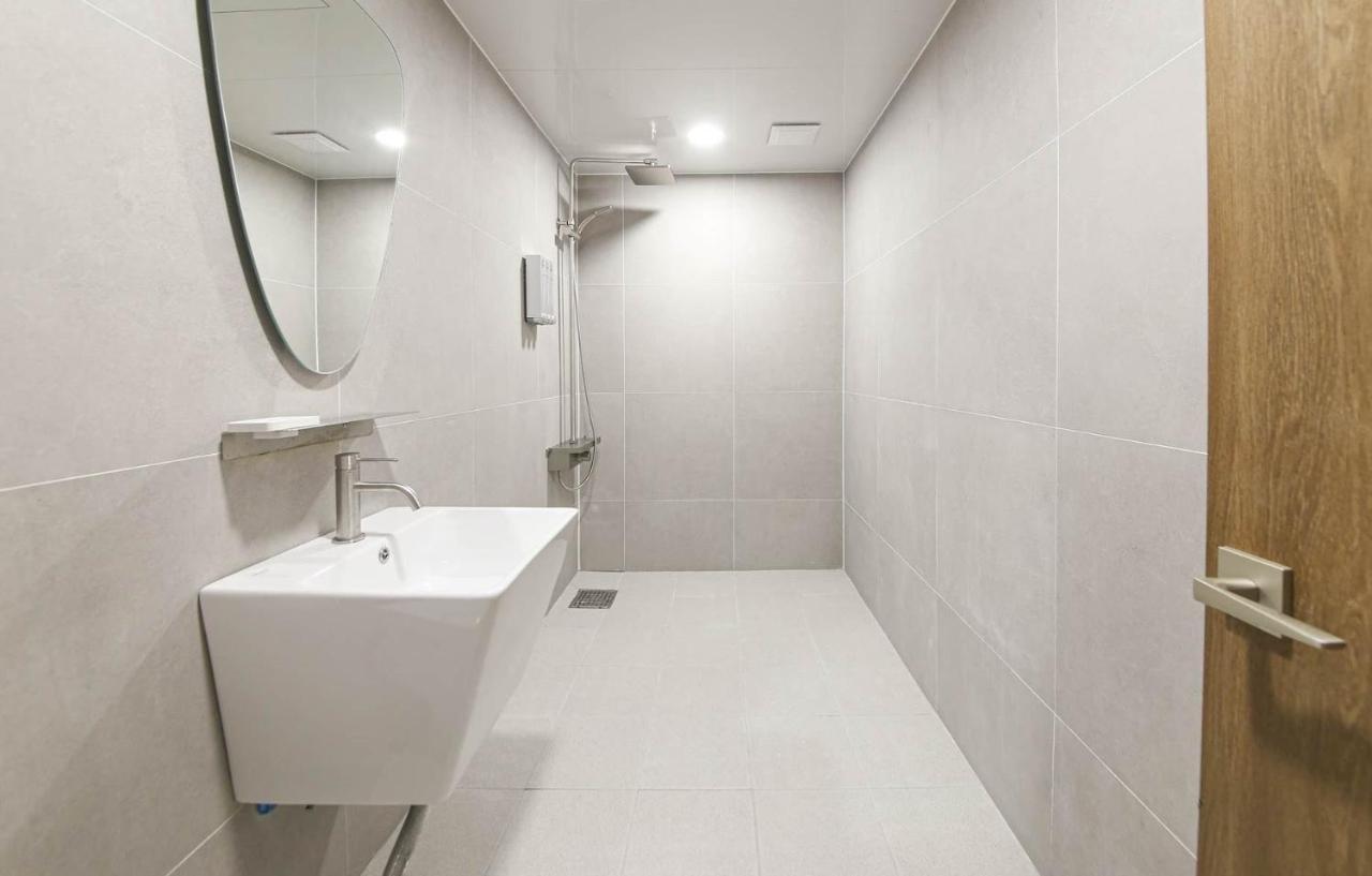 Brown Dot Hotel Sinan 光州 エクステリア 写真