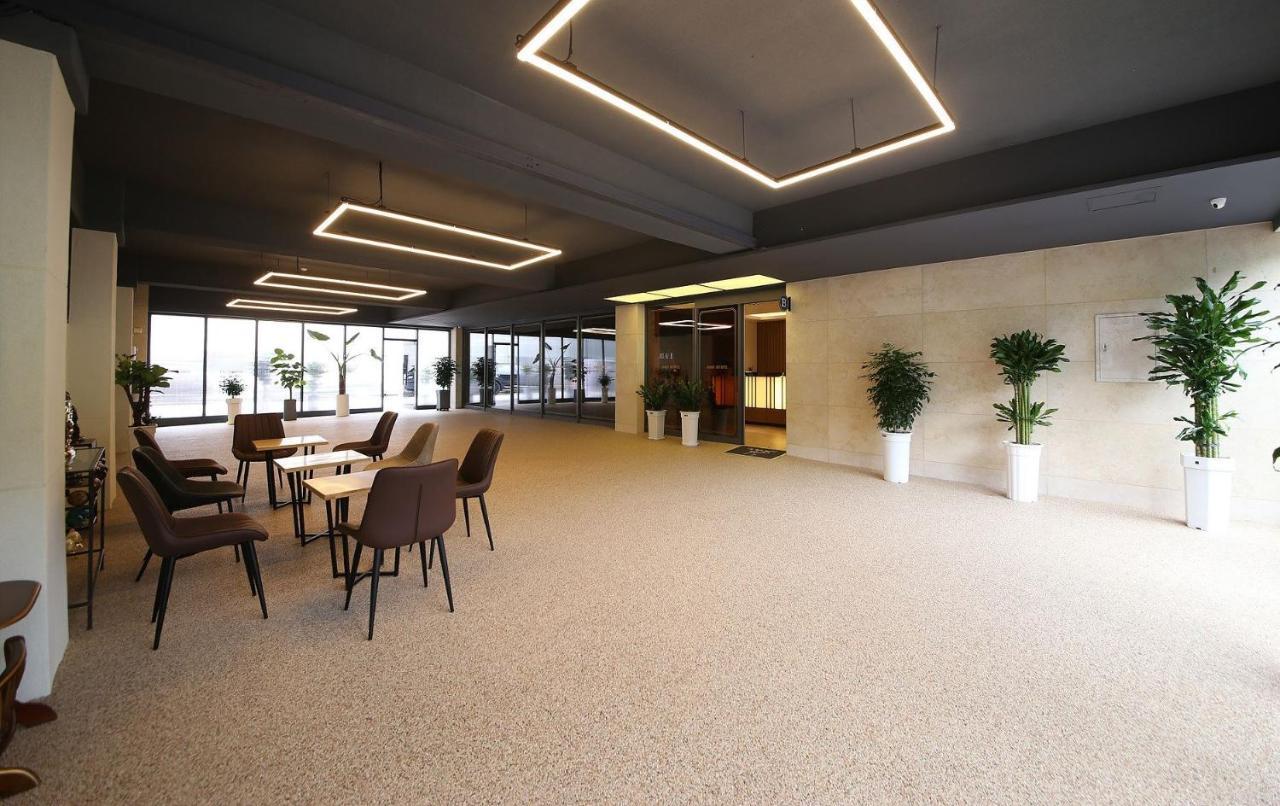 Brown Dot Hotel Sinan 光州 エクステリア 写真