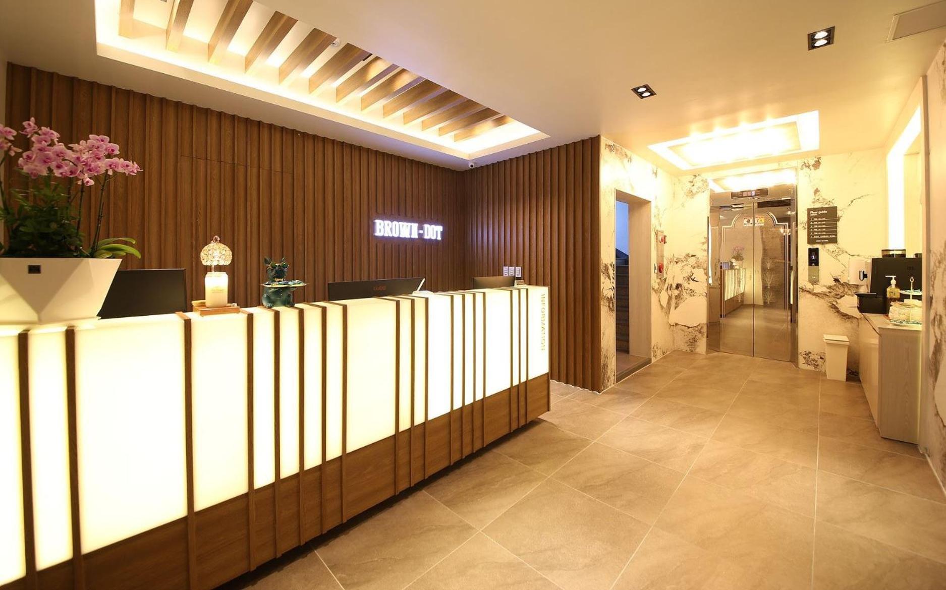 Brown Dot Hotel Sinan 光州 エクステリア 写真