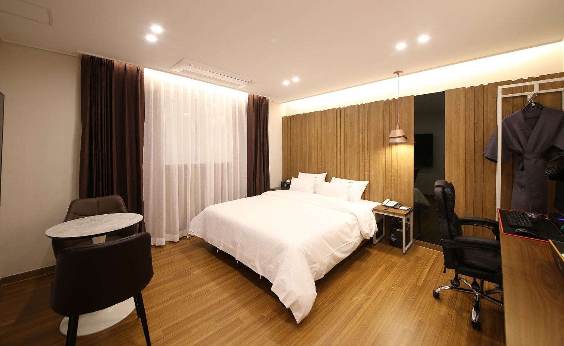 Brown Dot Hotel Sinan 光州 エクステリア 写真